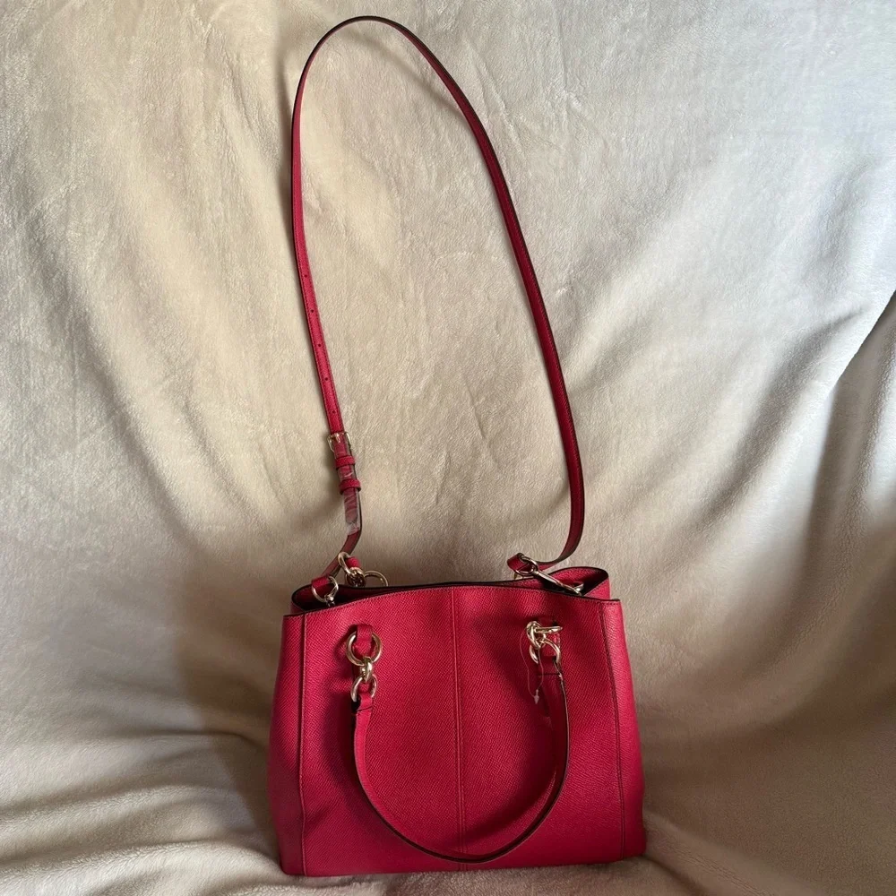 COACH - NWOT- Leather Minetta Crossbody Shoulder Bag – Style F57847)
